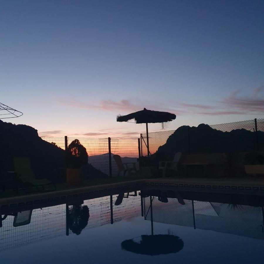 Apartamentos Rurales Sierra Alta Benaocaz Buitenkant foto
