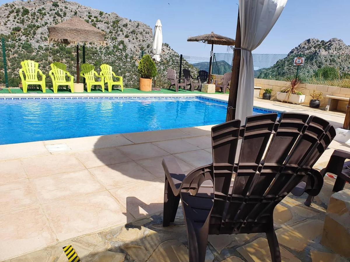 Apartamentos Rurales Sierra Alta Benaocaz Buitenkant foto