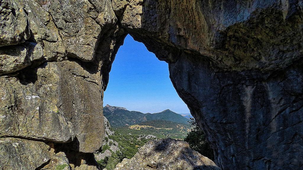Apartamentos Rurales Sierra Alta Benaocaz Buitenkant foto