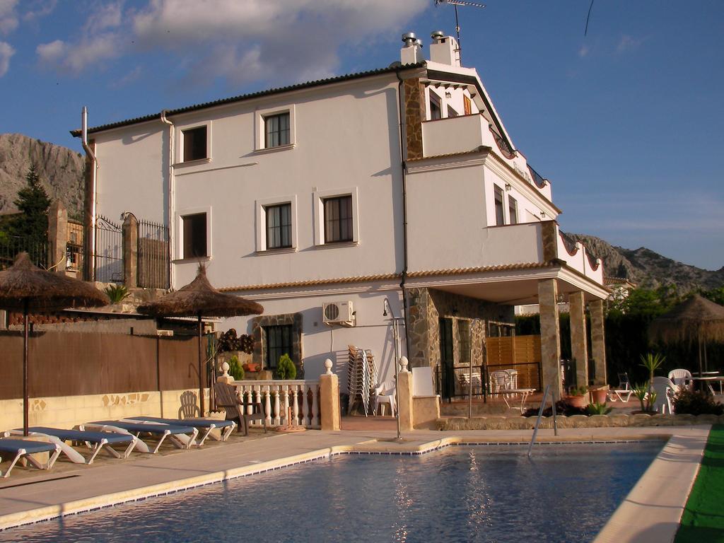 Apartamentos Rurales Sierra Alta Benaocaz Buitenkant foto