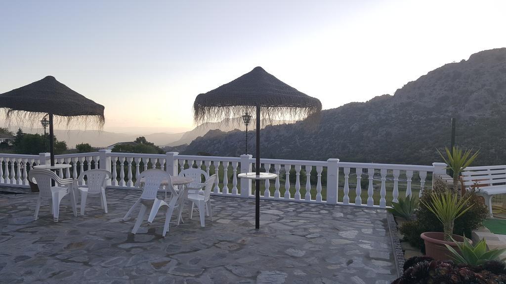 Apartamentos Rurales Sierra Alta Benaocaz Buitenkant foto