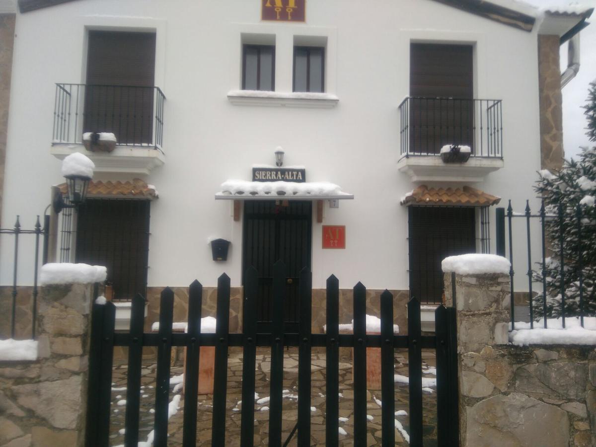 Apartamentos Rurales Sierra Alta Benaocaz Buitenkant foto